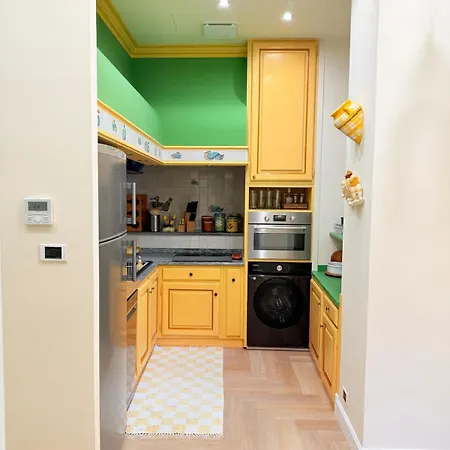 アパート Maison Soleil - 3 Bedrooms And 2 Baths In マントン