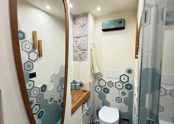 Maison Soleil - 3 Bedrooms And 2 Baths In マントン