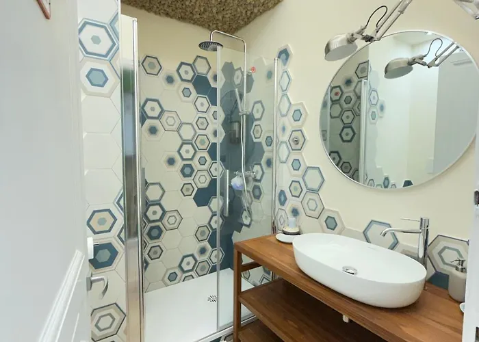 Maison Soleil - 3 Bedrooms And 2 Baths In アパート *