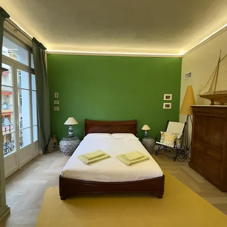 Maison Soleil - 3 Bedrooms And 2 Baths In 멍똥