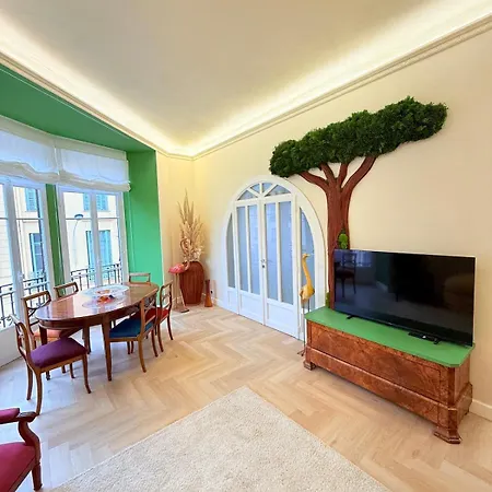 Maison Soleil - 3 Bedrooms And 2 Baths In Μεντόν