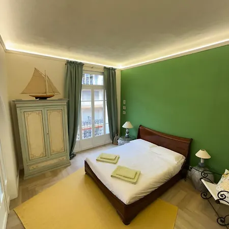Διαμέρισμα Maison Soleil - 3 Bedrooms And 2 Baths In Μεντόν